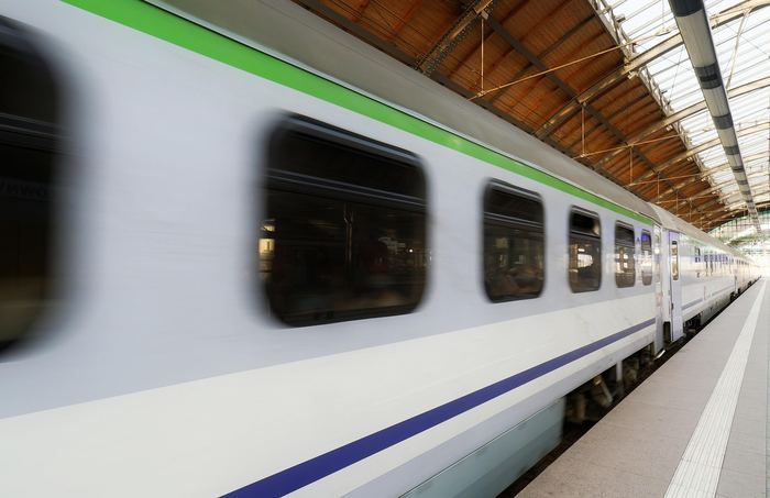 A train platform in the United Kingdom